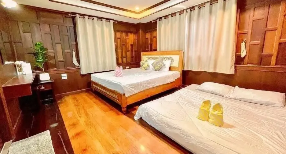 For rent 4 bedrooms villa in Huay Yai, Pattaya