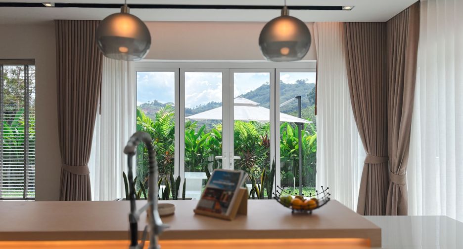 For sale 3 bedrooms villa in Thalang, Phuket