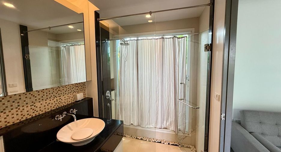À vendre 4 chambres villa à Thalang, Phuket