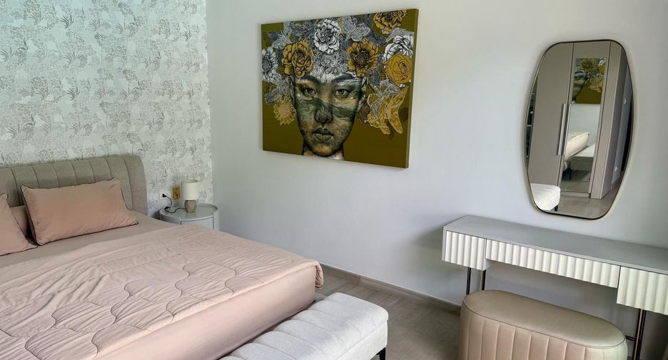 For sale 4 bedrooms villa in Thalang, Phuket