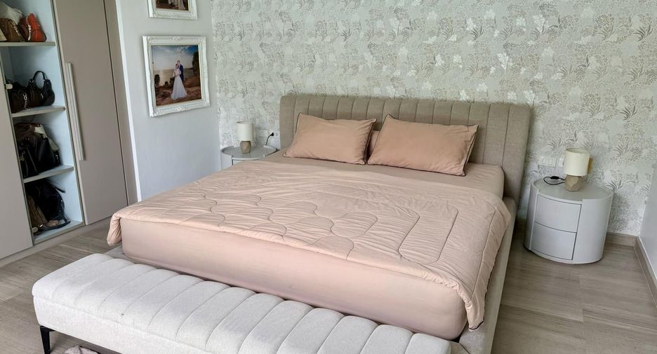 For sale 4 bedrooms villa in Thalang, Phuket