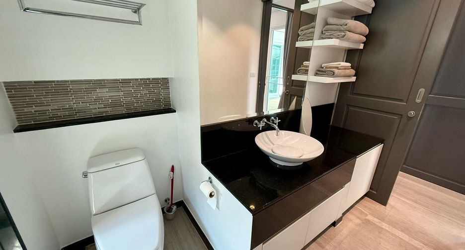 For sale 4 bedrooms villa in Thalang, Phuket