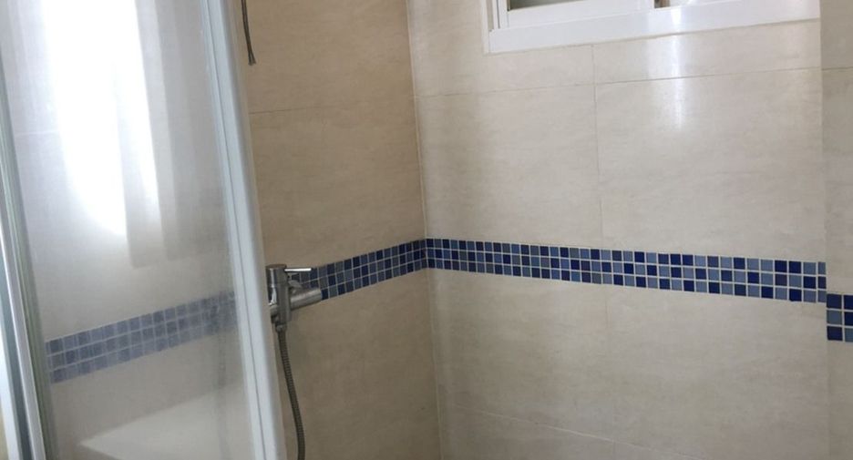 Продажа 1 кровать кондо в Кхлонг Тоеи, Бангкок