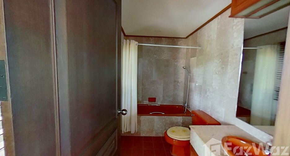 For sale 3 bedrooms condo in Thalang, Phuket