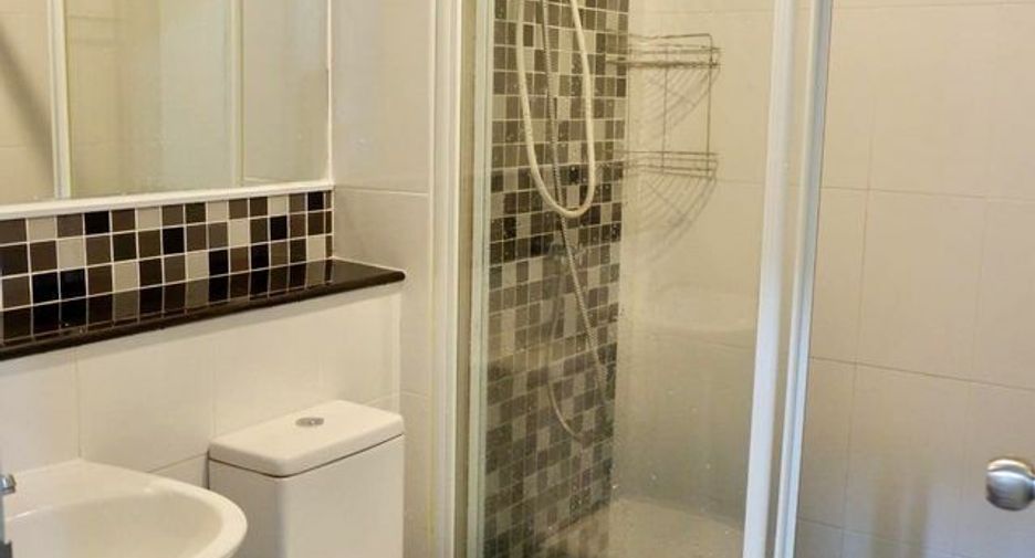 For sale studio condo in Phra Khanong, Bangkok
