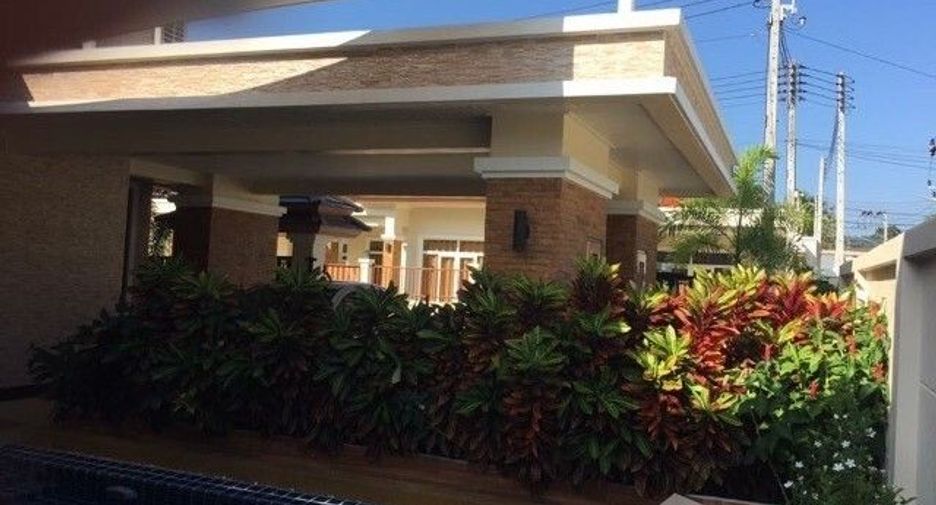 For rent 3 bedrooms villa in Thalang, Phuket