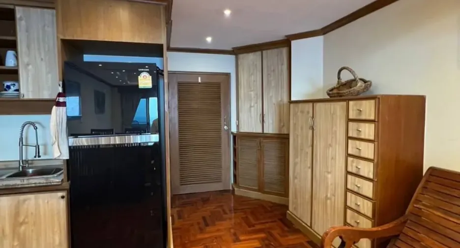 For rent 2 bedrooms condo in Bang Lamung, Chonburi