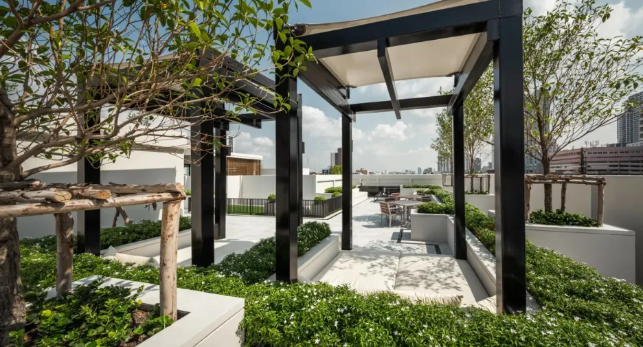 For sale 1 bed condo in Pathum Wan, Bangkok