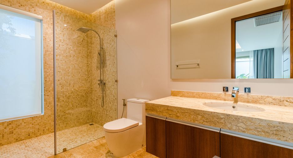 For sale 4 ベッドルーム villa in Thalang, Phuket