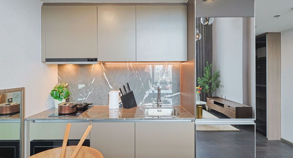 For sale 1 bed condo in Ratchathewi, Bangkok