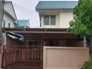 For sale 2 bedrooms townhouse in Si Racha, Chonburi