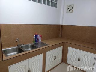 For sale 2 bedrooms townhouse in Si Racha, Chonburi