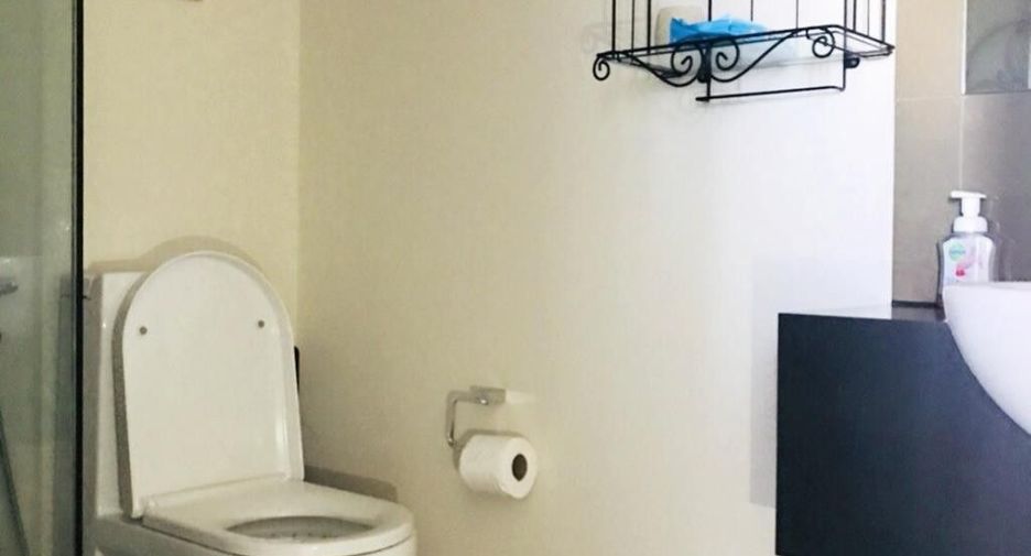 For rent 1 bed condo in Bang Lamung, Chonburi