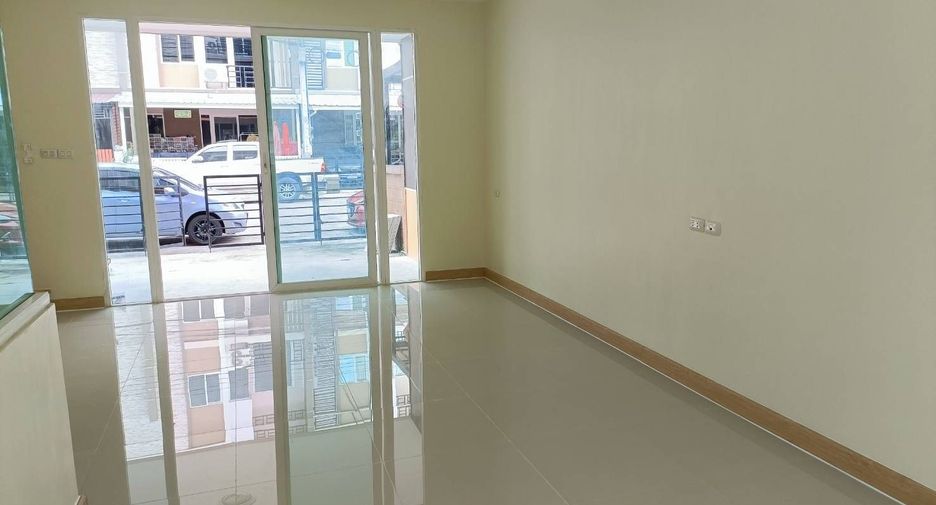 ขาย 5 ห้องนอน ทาวน์เฮ้าส์ ใน สะพานสูง, กรุงเทพฯ