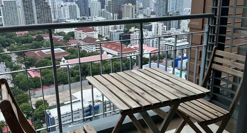 For rent 2 bedrooms condo in Watthana, Bangkok