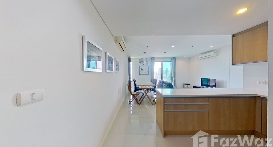For rent 2 bedrooms condo in Watthana, Bangkok