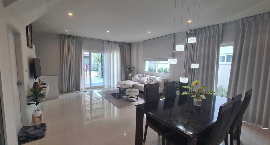 For rent 3 bedrooms house in Mueang Phuket, Phuket