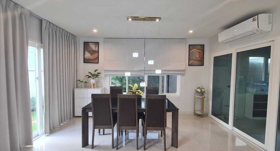 For rent 3 bedrooms house in Mueang Phuket, Phuket