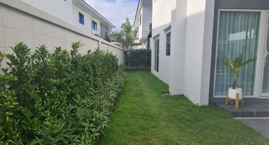 For rent 3 bedrooms house in Mueang Phuket, Phuket