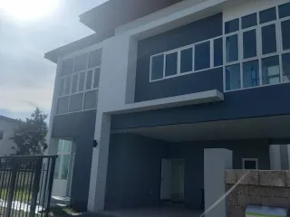 For sale 4 bedrooms house in Phra Nakhon Si Ayutthaya, Phra Nakhon Si Ayutthaya