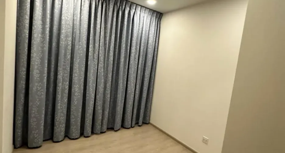 For sale 2 bedrooms condo in Phra Khanong, Bangkok