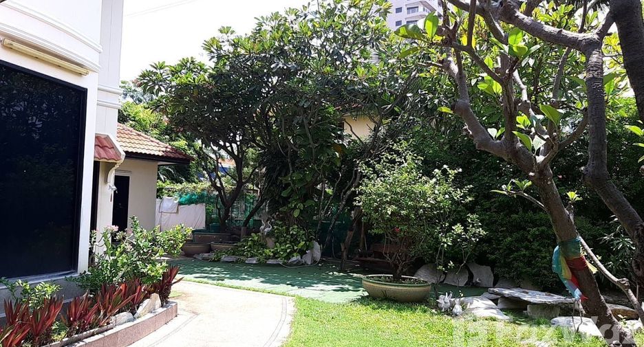 出售 3 卧室 独立屋 在 Bang Lamung, Chon Buri