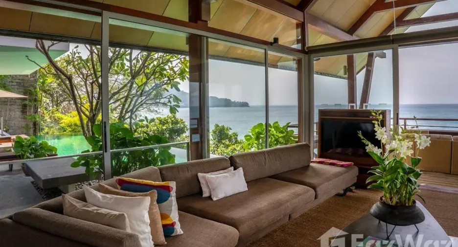 For rent 5 bedrooms villa in Thalang, Phuket