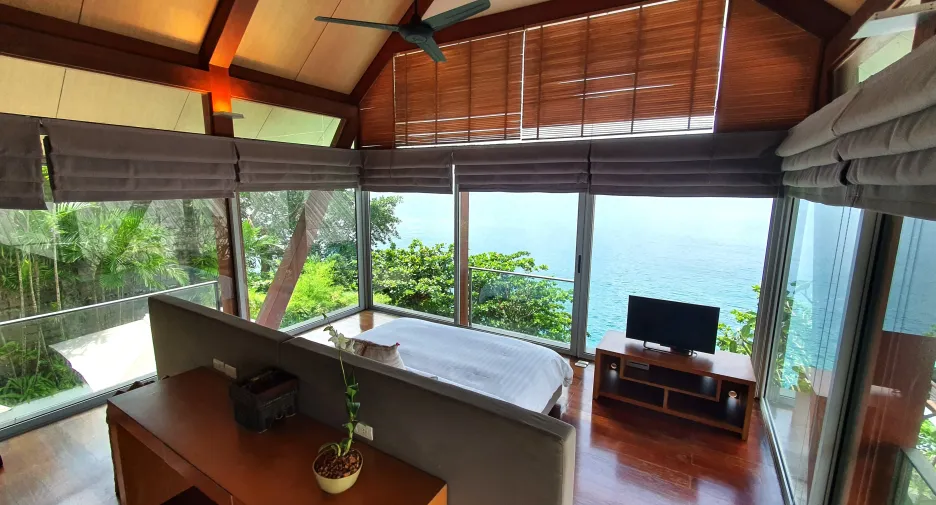 For rent 5 bedrooms villa in Thalang, Phuket