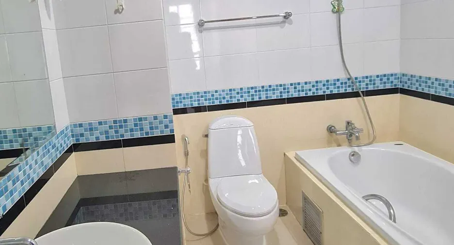 À vendre et à louer 2 chambres condo à Khlong Toei, Bangkok
