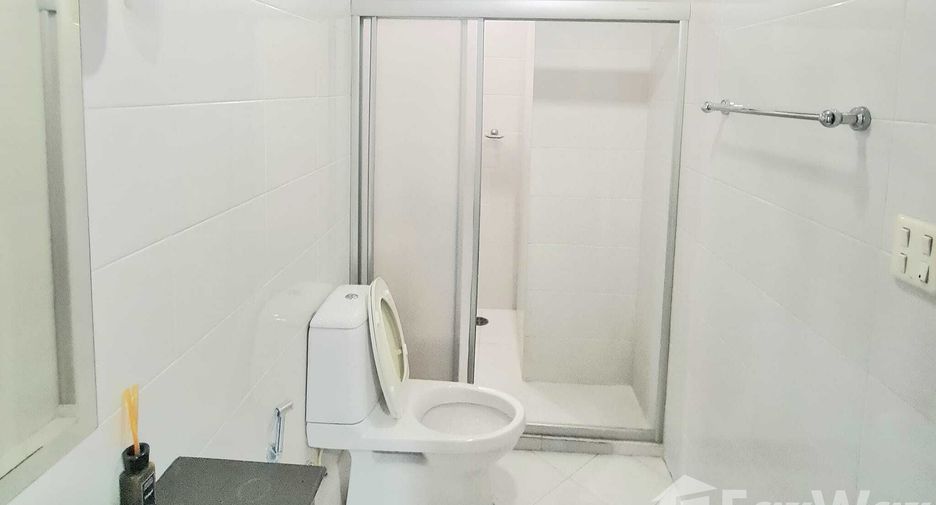 À vendre et à louer 2 chambres condo à Khlong Toei, Bangkok