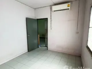 出租 1 卧室 公寓 在 Thanyaburi, Pathum Thani