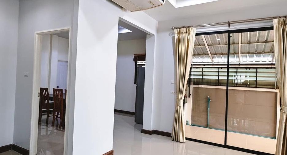 For rent 4 bedrooms house in Bang Saray, Pattaya