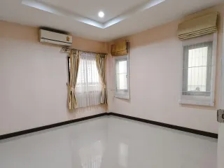 ให้เช่า 4 ห้องนอน บ้านเดี่ยว ใน บางเสร่, พัทยา