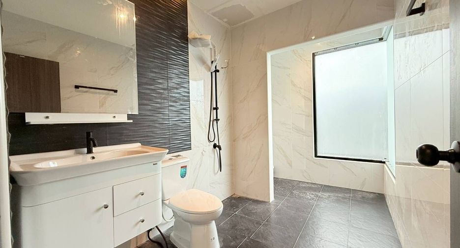 For sale 3 bedrooms house in Mueang Phuket, Phuket
