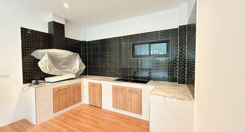 For sale 3 bedrooms house in Mueang Phuket, Phuket