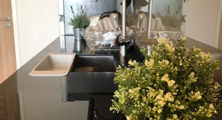 For rent 1 bed condo in Si Racha, Chonburi