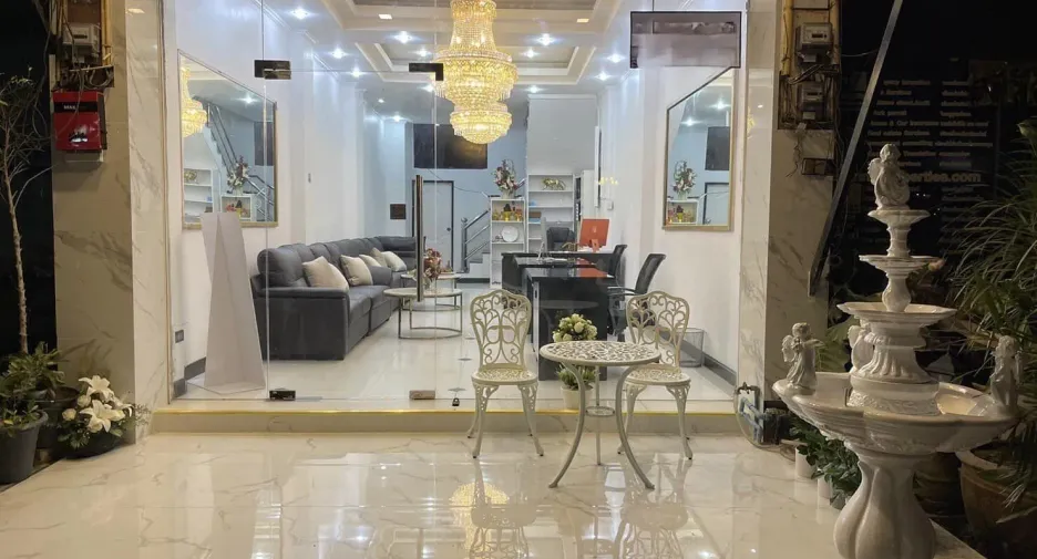 For sale 3 bedrooms retail Space in Bang Lamung, Chonburi