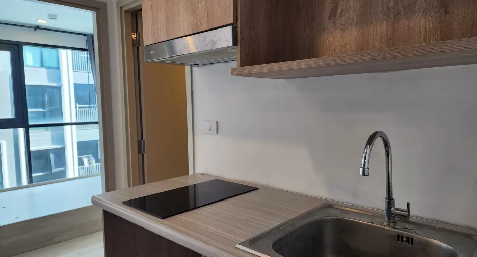 For sale 1 bed condo in Mueang Rayong, Rayong