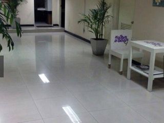 Local comercial en venta de 20 habitaciones en Wang Thonglang, Bangkok
