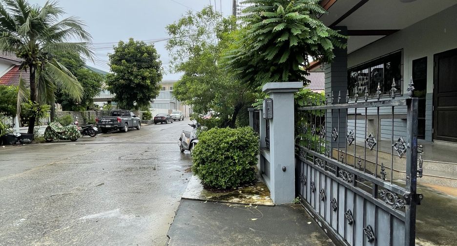 For rent 3 bedrooms house in Thalang, Phuket