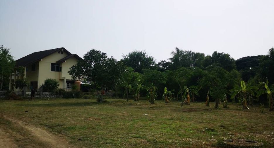 Grundstück zum Kauf in Si Racha, Chonburi