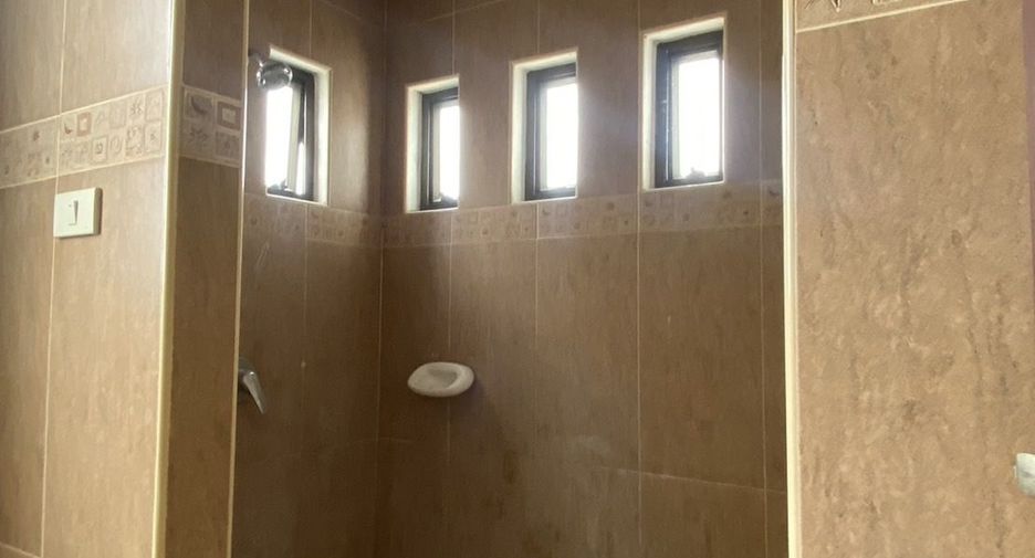 For sale 3 bedrooms house in Bang Lamung, Chonburi
