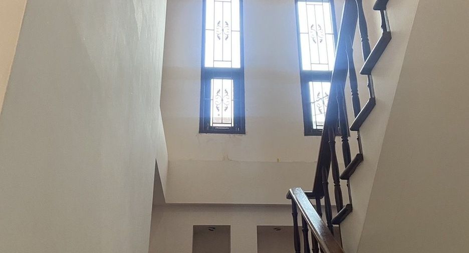 For sale 3 bedrooms house in Bang Lamung, Chonburi