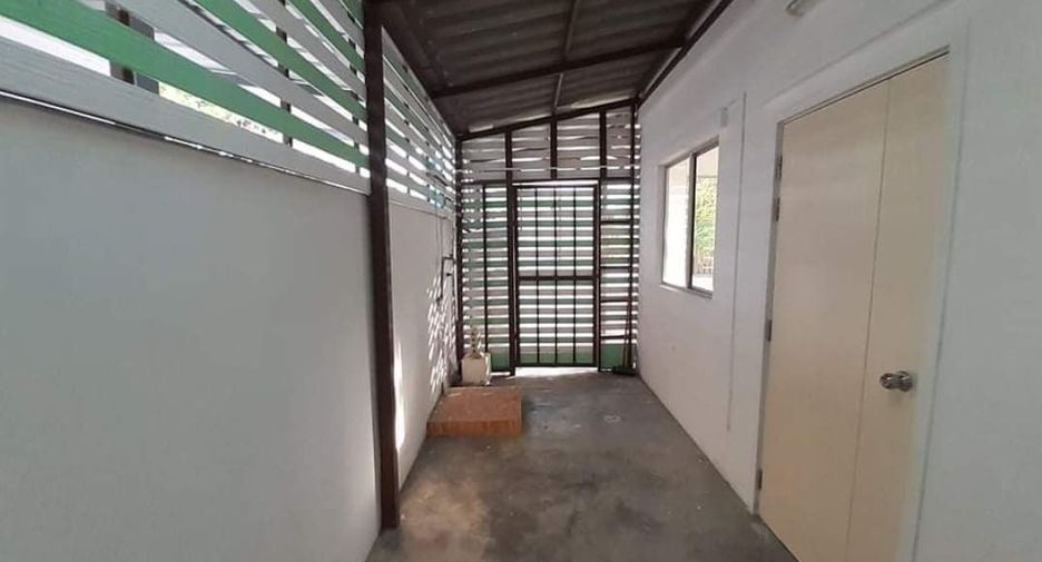 For sale 3 bedrooms townhouse in Phra Samut Chedi, Samut Prakan