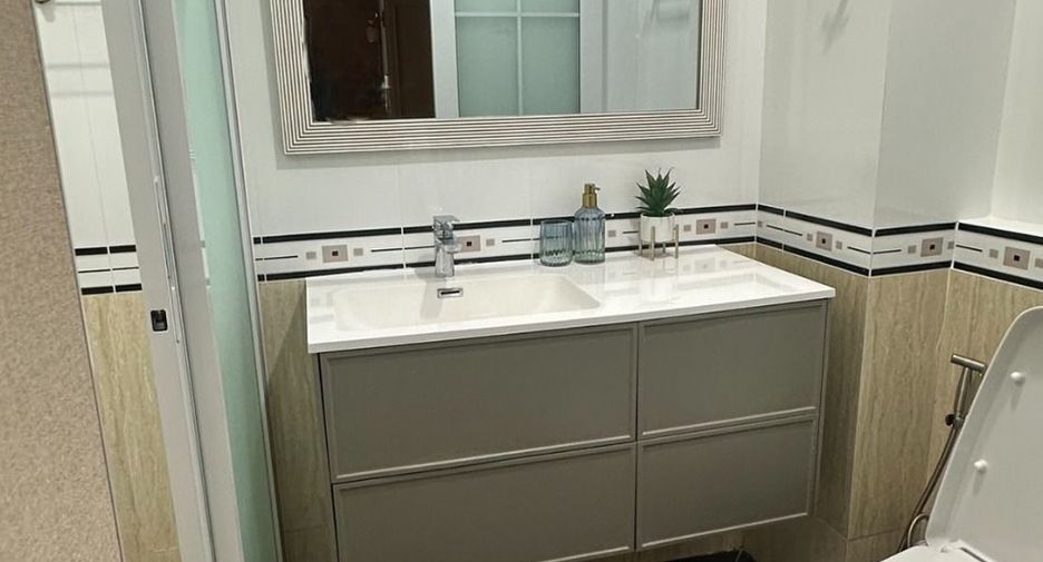 Condo en venta de 2 habitaciones en Bang Lamung, Chonburi