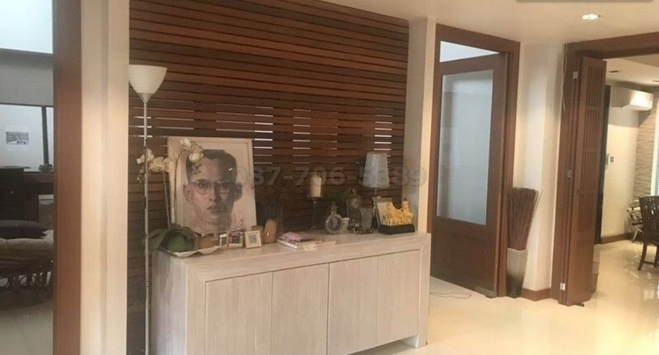 Casa en venta de 3 habitaciones en Bang Khen, Bangkok