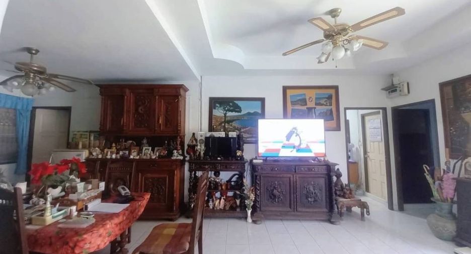 For sale 3 bedrooms house in Bang Lamung, Chonburi