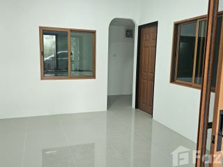 For sale 2 bedrooms townhouse in Mueang Nakhon Pathom, Nakhon Pathom