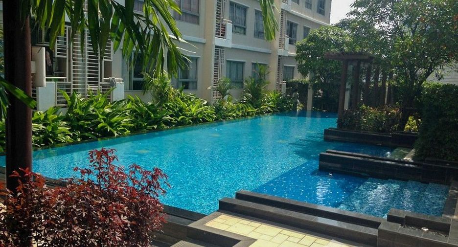 For sale 1 bed condo in Khlong Toei, Bangkok