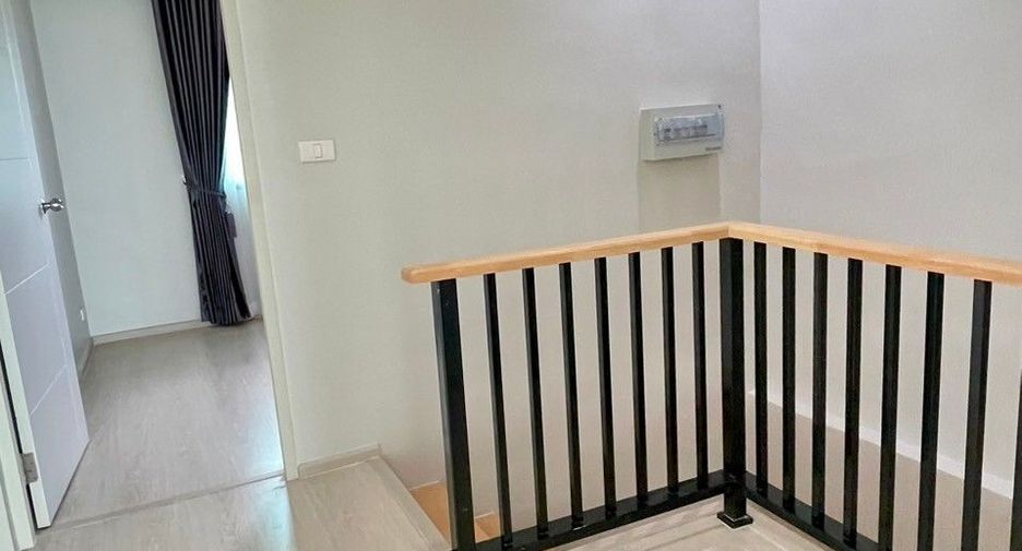 For sale 4 bedrooms townhouse in Bang Bo, Samut Prakan